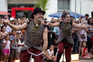 screenshot: Cia Circo Amarillo apresenta espetáculo “Clake” gratuitamente em São Paulo