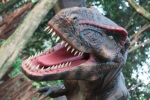 screenshot: Exposição ‘O Mundo dos Dinossauros’ é opção de passeio no Carnaval