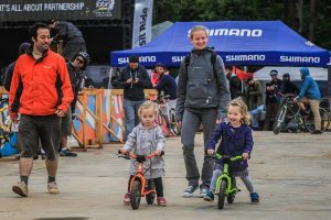 screenshot: Pequenos se divertem no Bike Kids em evento gratuito no Jockey