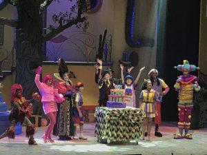 screenshot: Musical do Castelo Rá-tim-bum diverte adultos e crianças