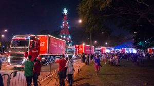 screenshot: Caravana Iluminada da Coca-Cola passa pela capital paulista neste fim de semana