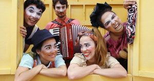 screenshot: Imperdível: Teatro Dr Botica apresenta João e Maria