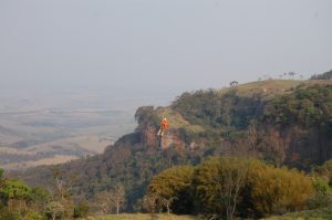 screenshot: Serra do Itaqueri (SP) tem parque aquático, cachoeiras e esportes de aventura