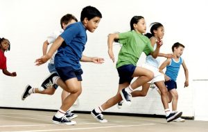 screenshot: Track & Field Run Series, no Shopping Center Norte, dá espaço aos pequenos atletas