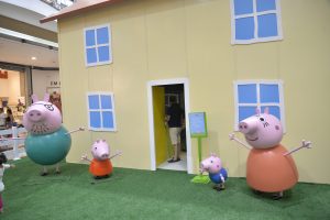 screenshot: Peppa Pig diverte a criançada nas férias do Shopping Metro Tatuapé