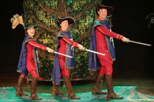 screenshot: Dia das Crianças! “Os 3 Mosqueteiros” com 50% de desconto no Teatro Viradalata