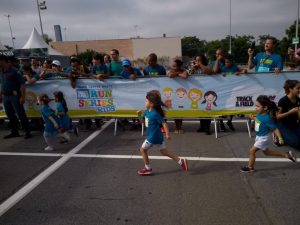 screenshot: Corrida Infantil: Center Norte recebe Santander Track&Field Run Series II 2018