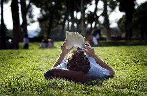 screenshot: Gratuito! Parque Burle Marx recebe manhã de leitura com a presença de contadores de histórias