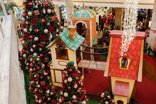 Corais natalinos e Casa do Papai Noel prometem encantar o Natal do Shopping Penha