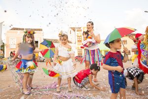 screenshot: Carnaval Infantil 2019! Erêtantã Bloco de Brincar leva sua alegria para a Praça Elis Regina