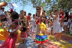 screenshot: GRATUITO! Carnaval para crianças na Vila Mariana terá Folia de Bonequins