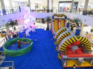 screenshot: Férias no Santana Parque Shopping tem brinquedo gigantesco inédito e piscina com mais de 400 mil bolinhas