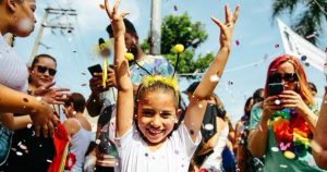 screenshot: Bloquinho do Center Norte: diversão gratuita para a família com Gente Miúda, Beatles e Urubuzinho