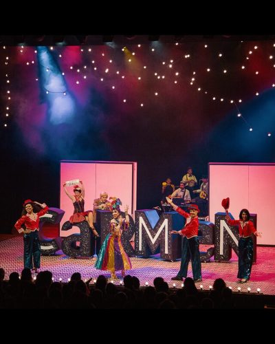 screenshot: Musical Carmen, a Grande Pequena Notável, que apresenta a trajetória de Carmen Miranda para toda a família, chega a Fiesp