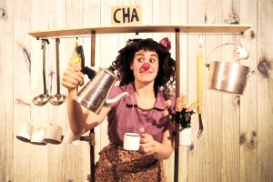 screenshot: Gratuito! Espetáculo infantil “Chá Comigo” traz ao Sesc Santana a palhaça Nina mostrando a influência feminina na sociedade