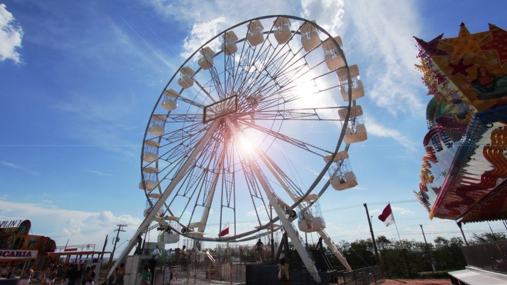 Roda Gigante de 30 metros de altura chega ao Mooca Plaza Shopping e é diversão garantida para todas as idades