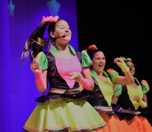 screenshot: Mileninha Show, o fenômeno infantil de Curitiba, estreia seu show em São Paulo com desconto do Passeios Kids