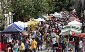 screenshot: A tradicional Feira de Artes da Vila Madalena vem com novidades em sua 42ª edição, em São Paulo