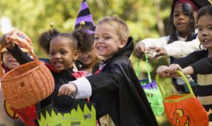 screenshot: Halloween chega ao West Plaza em edição temática do West Street Festival