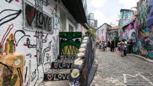 screenshot: 99 promove ação gratuita para crianças no Beco do Batman