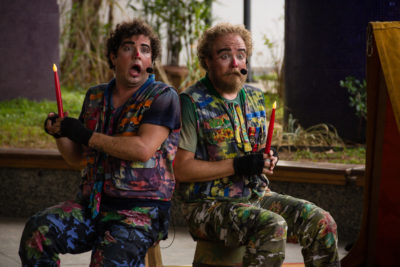 screenshot: Peça com desconto! Infantil “Dois Idiotas Sentados Cada Qual no Seu Barril” desembarca no Festival de Férias do Teatro Folha