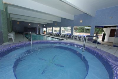 screenshot: Viagem com crianças para Águas de Lindoia: Hotel Fredy recebe as famílias com pensão completa e preço justo