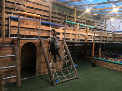 screenshot: FECHOU! Pizzaria com Espaço Kids em Osasco: Armazém 1400 agrada pelo sabor e ótimo custo x benefício