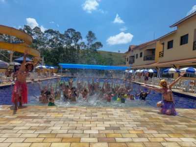 screenshot: Carnaval no resort Recanto do Teixeira tem baile, matinê, show de humor e muitas brincadeiras