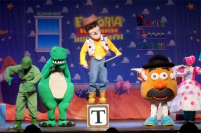 screenshot: Café da manhã com brinquedos de Toy Story acontece no Teatro Corinthians com 50% de desconto no Passeios Kids