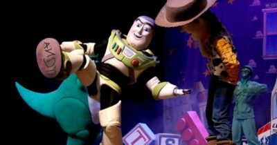 screenshot: Desconto! Espetáculo “Amigo Estou Aqui, Incrível Mundo de Toy Story” acontece em Barueri