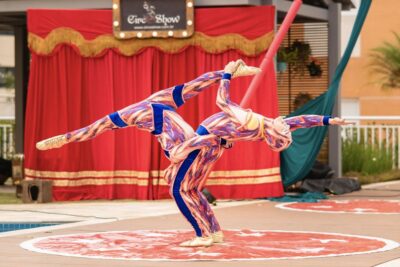 screenshot: Picadeiro em casa: CircoShow realiza live com palhaços, mágicos, malabaristas e equilibristas