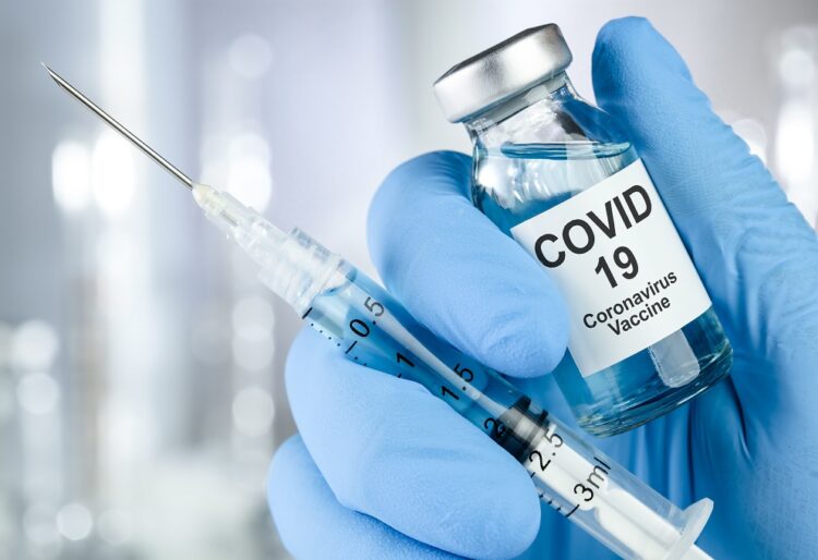 SP anuncia produção de vacina contra coronavírus