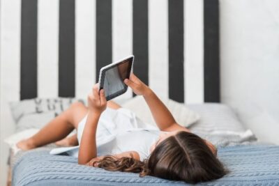 screenshot: Livro A Criança Digital ensina pais a dosar tempo diante das telas