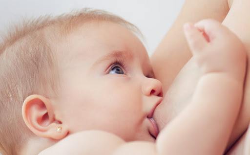 MAM Baby esclarece dúvidas sobre aleitamento materno