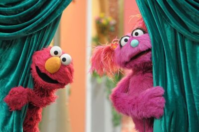 screenshot: Semana da Criança Vila Sésamo: Elmo e Bel animam manhãs com música, arte e brincadeira
