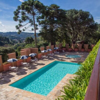 screenshot: Hotel Recanto São Cristóvão é opção de hospedagem para famílias em Campos do Jordão