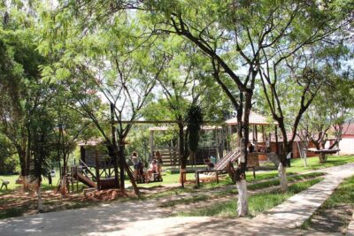 screenshot: Desconto! Acampamento Vips recebe famílias para Day Use e hospedagem em meio à natureza