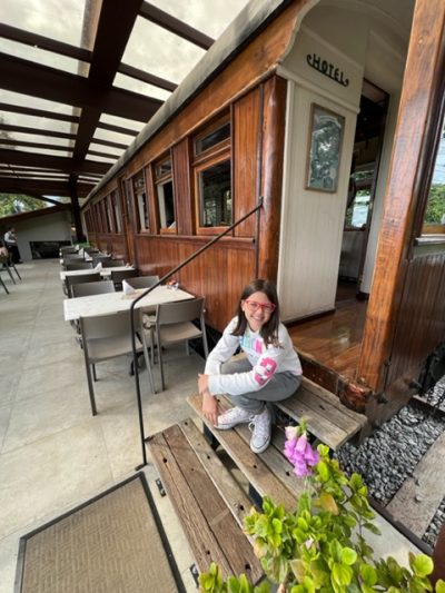 screenshot: Onde comer em Campos do Jordão: Conheça a Estação Toriba e o Bonanza Grill