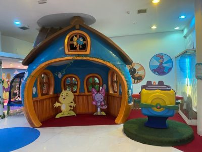 screenshot: Muita diversão no evento temático da Galinha Pintadinha no shopping West Plaza
