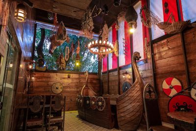 screenshot: Já imaginou viajar no tempo? Conheça a hamburgueria temática Taverna Medieval