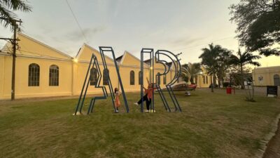 screenshot: Culture Kids: aproxima as crianças da arte em visitas guiadas a museus e exposições