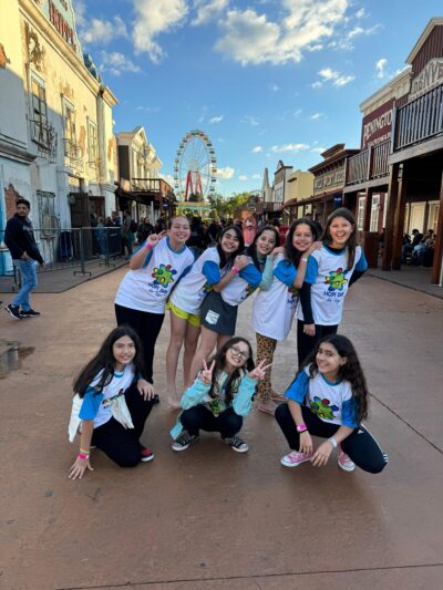 screenshot: Festa no Hopi Hari! Comemore o aniversário no País Mais Divertido do Mundo