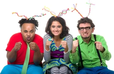 screenshot: DESCONTO! Teatro Multiplan MorumbiShopping apresenta Grupo Triii nas férias