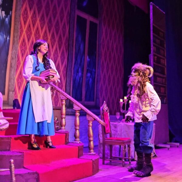 a-bela-e-a-fera-teatro-ruth-escobar-passeios-kids