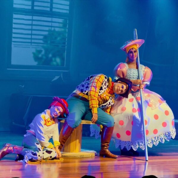 screenshot: COM DESCONTO! Uma Aventura de Brinquedo – O Musical chega ao Teatro Santo Agostinho