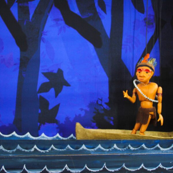 screenshot: COM DESCONTO! Teatro Cultura Artística apresenta ópera e marionetes