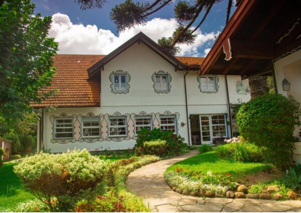 screenshot: Hotel Ritta Höppner, em Gramado, une charme europeu e experiências para famílias